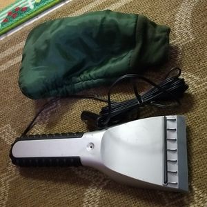 Electric snow remover and glove